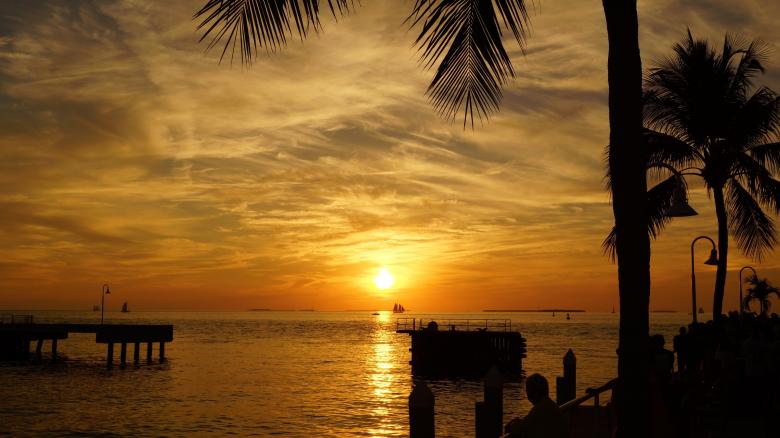Free stock image of Sunset created by Pixabay