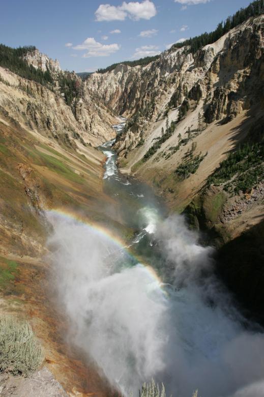 Free stock image of Lower Yellowstone Falls created by Pixabay
