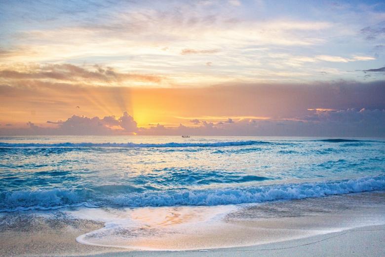 Free stock image of Wavy Ocean created by Pixabay