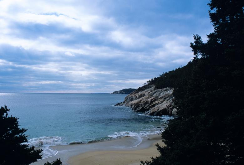 Free stock image of Coastline created by Pixabay