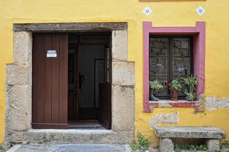 Free stock image of Old House created by Pixabay
