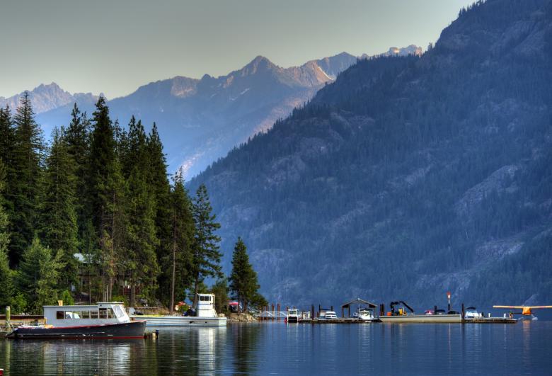 Free stock image of Lake Chelan created by Pixabay