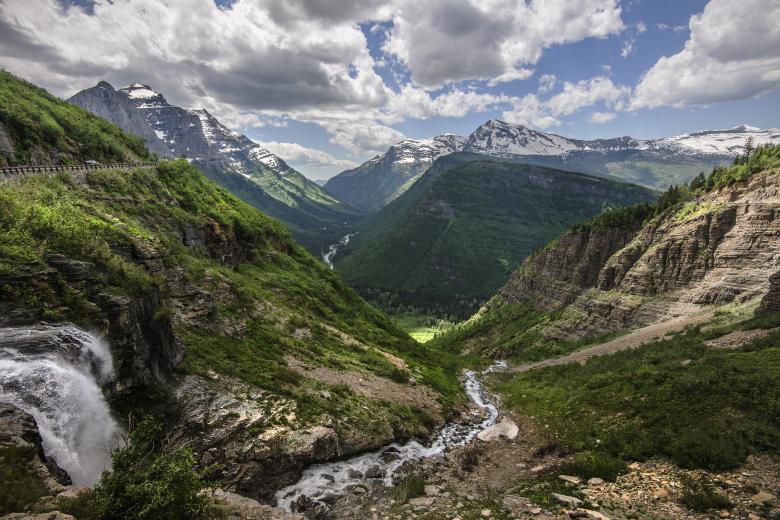 Free stock image of Mountain Range created by Pixabay