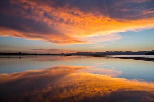 Free Stock Photo of Mirror Effect