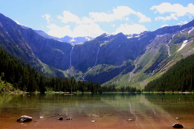 Free stock image of Avalanche Lake created by Pixabay