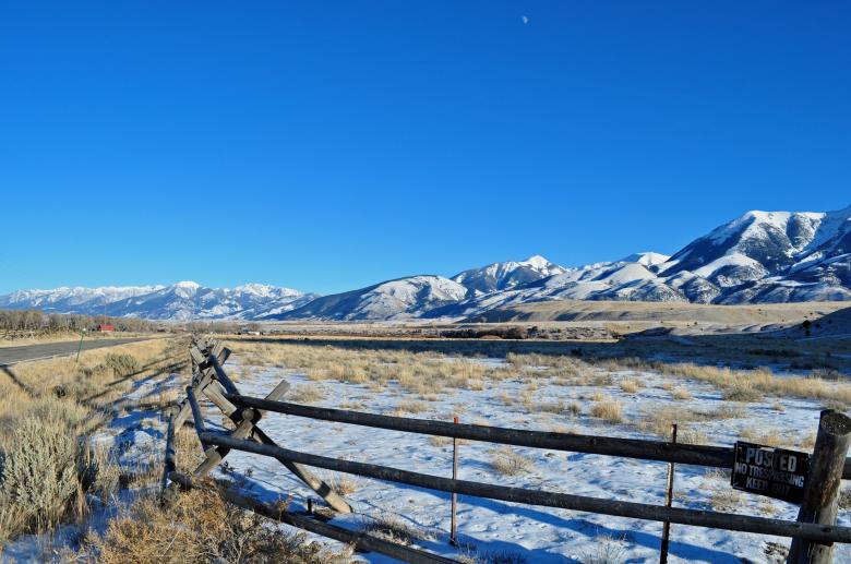 Free stock image of Absaroka Mountain Range created by Pixabay