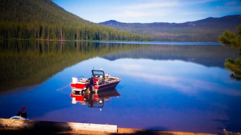 Free stock image of Cultus Lake created by Pixabay