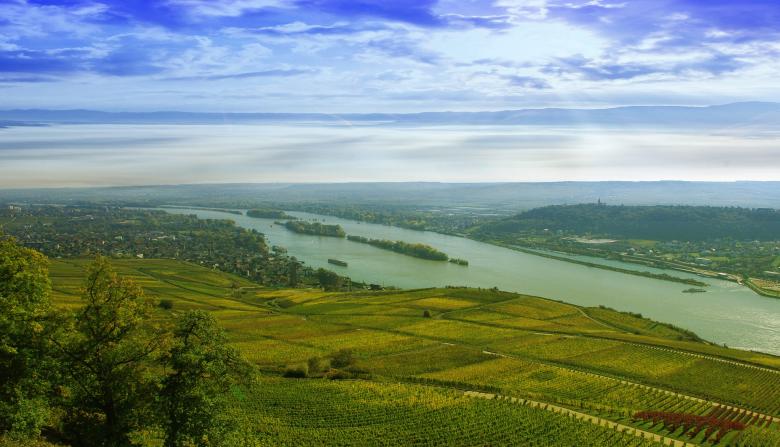 Free stock image of Rhine created by Pixabay