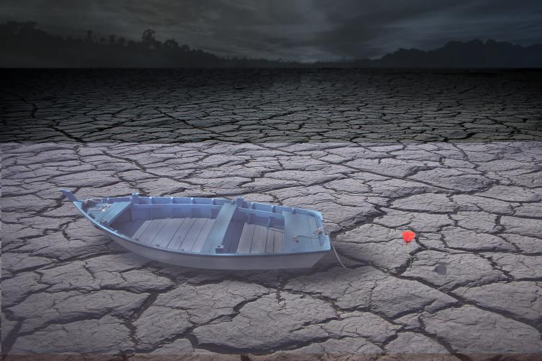 Free stock image of Boat on Barren Land created by Pixabay