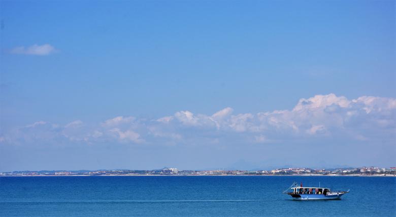 Free stock image of Ship in the Sea created by Pixabay
