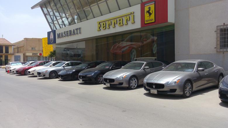 Free stock image of Sports Car Showroom created by so g k