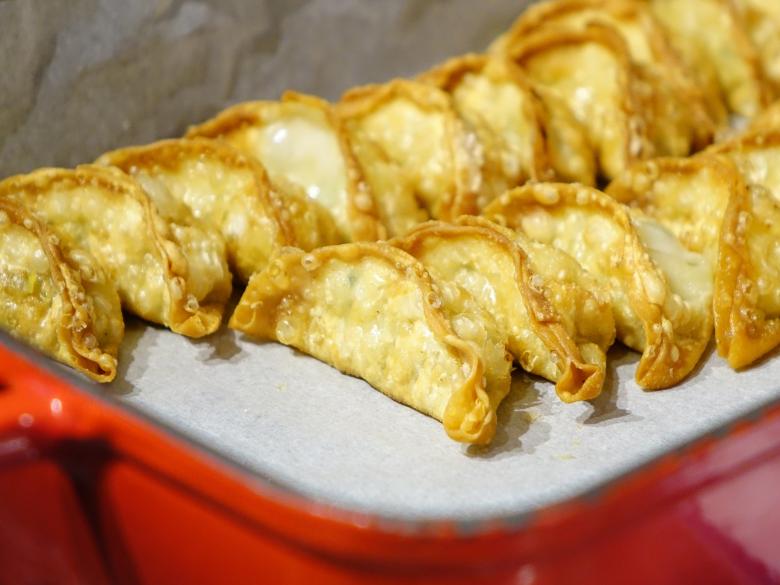 Free stock image of Fried Gyoza created by Pixabay