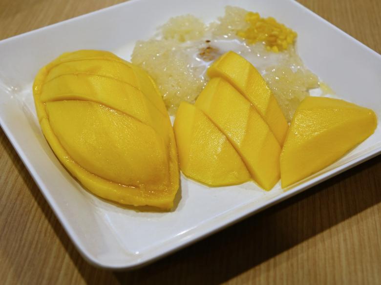 Free stock image of Sliced Mango created by Pixabay