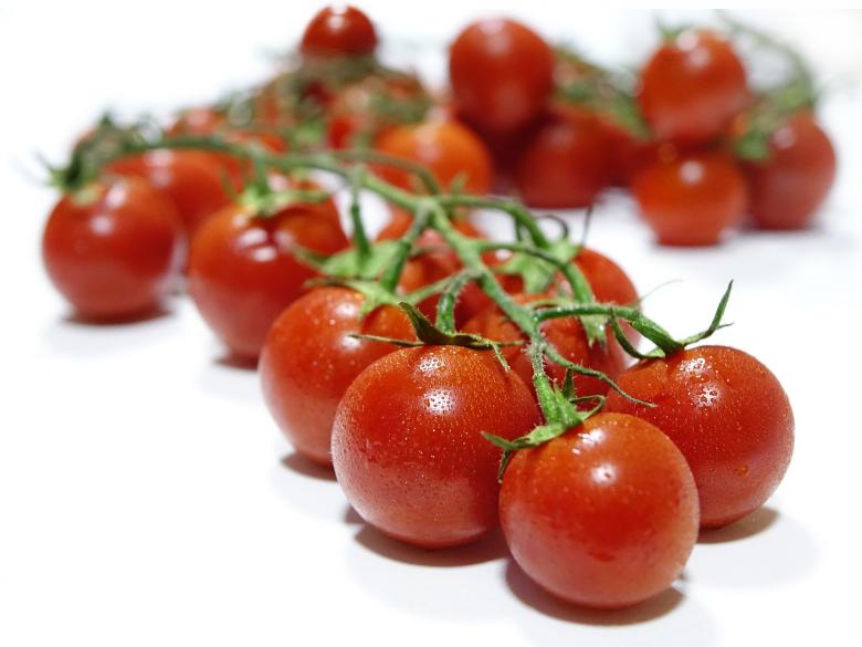 Free stock image of Fresh Tomatoes created by Pixabay