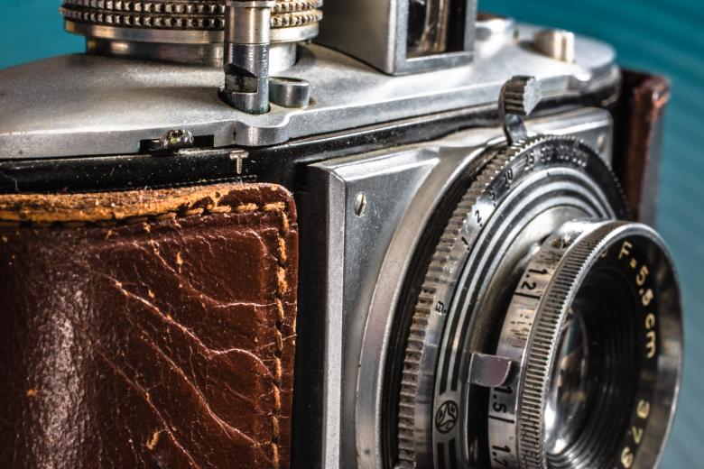 Free stock image of Antique Camera created by Pixabay