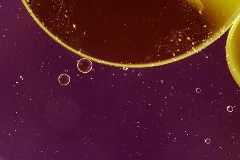 Free stock image of Oil in Water created by Pixabay
