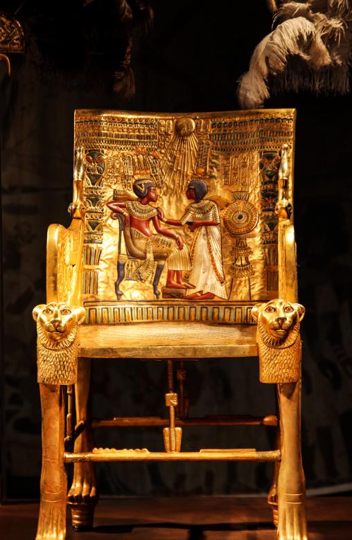 Free stock image of Ancient Chair created by Pixabay