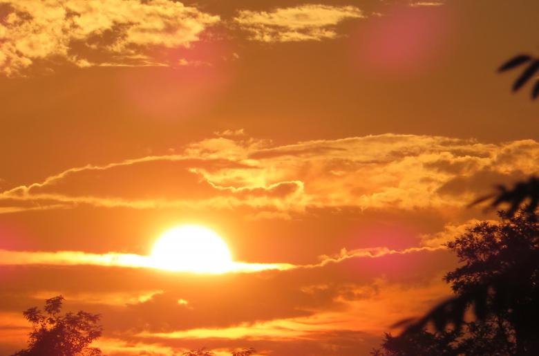 Free stock image of Sunset created by Pixabay