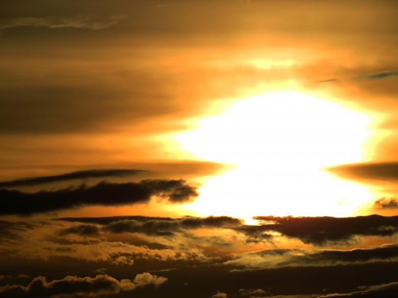 Free stock image of Sunset created by Pixabay