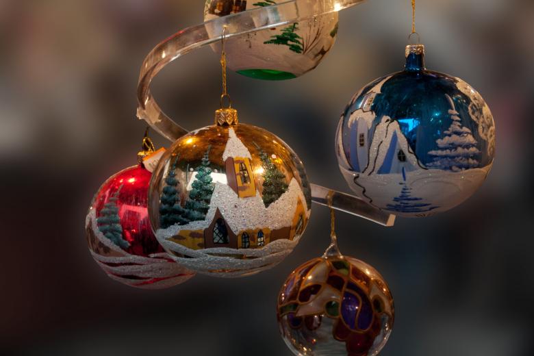 Free stock image of Christmas Ornament created by Pixabay