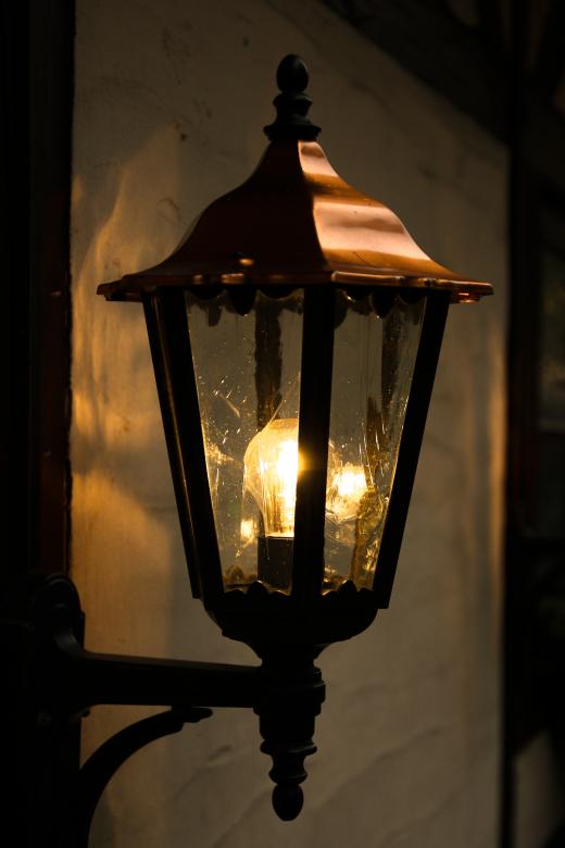 Free stock image of Lantern at Night created by Pixabay