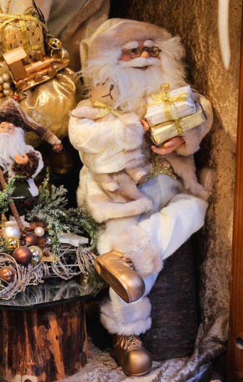 Free stock image of Santa on Christmas created by Pixabay