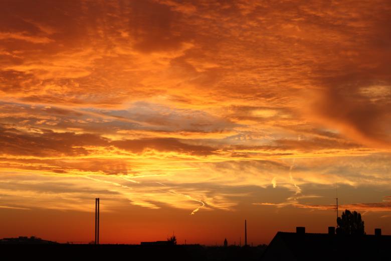 Free stock image of Orange Sunrise created by Pixabay