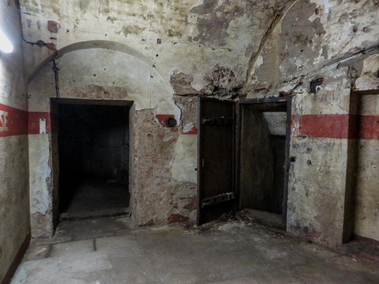 Free stock image of Old Bunker created by Pixabay