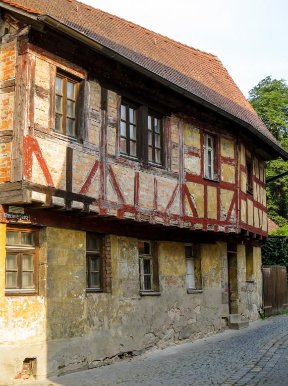 Free stock image of Old House created by Pixabay
