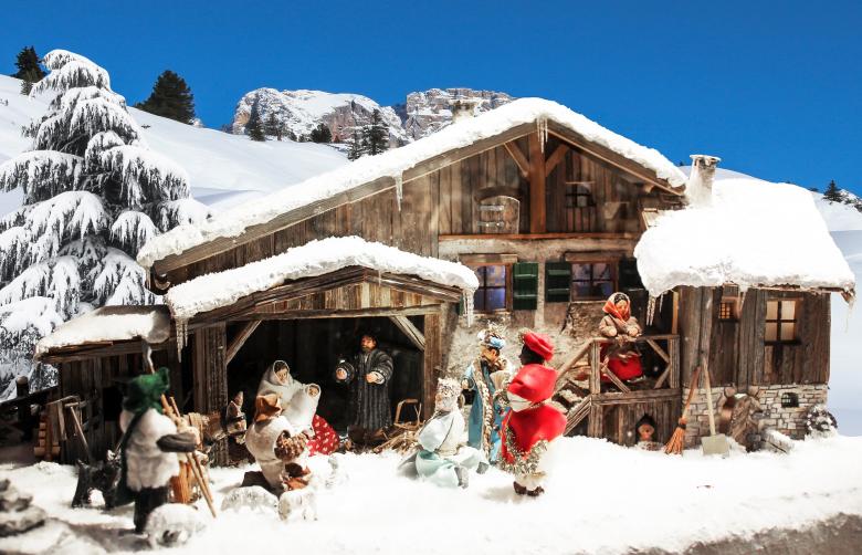 Free stock image of Frozen House created by Pixabay