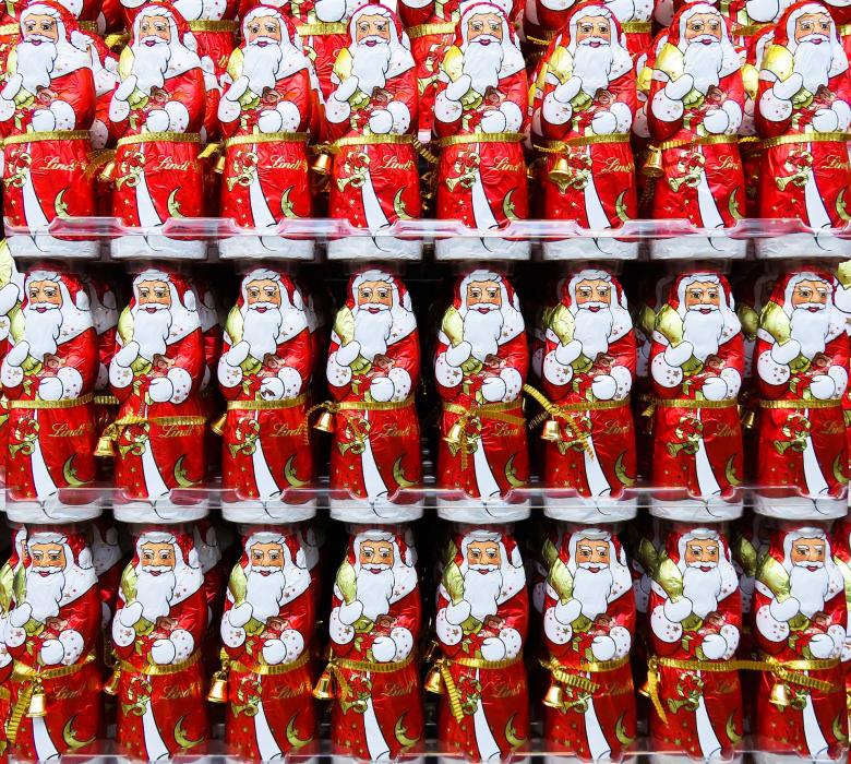 Free stock image of Christmas Figure created by Pixabay