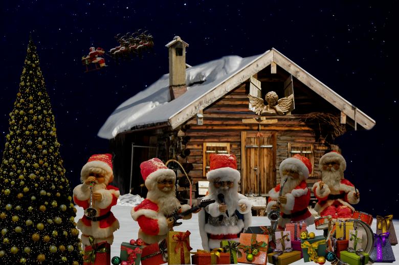 Free stock image of Christmas Figures created by Pixabay