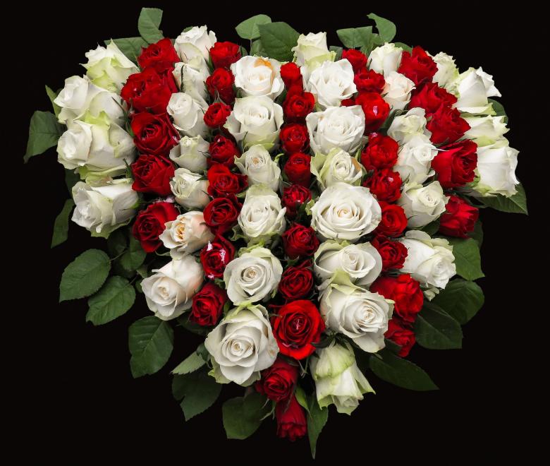 Free stock image of Rose Bouquet created by Pixabay