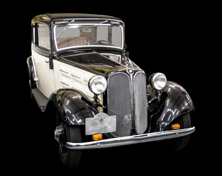 Free stock image of Old Car created by Pixabay
