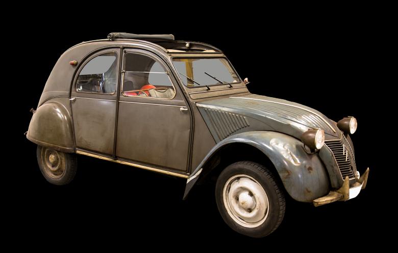 Free stock image of Old Car created by Pixabay