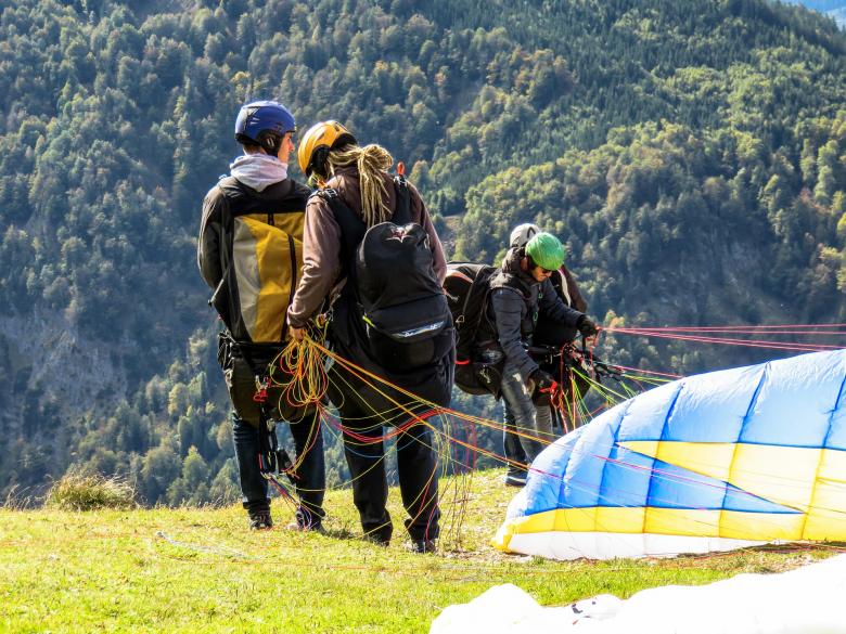 Free stock image of Paragliding Exercise created by Pixabay