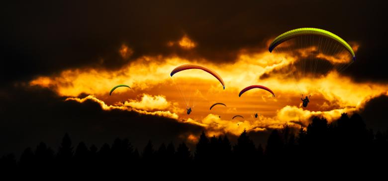 Free stock image of Paragliding Exercise created by Pixabay