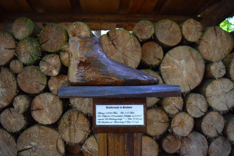 Free stock image of Wood Carving created by Pixabay