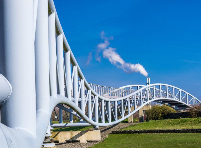 Free stock image of Urban Bridge created by Pixabay