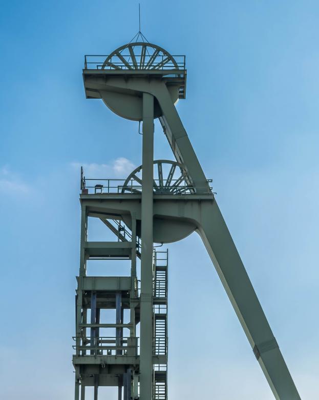 Free stock image of Head Frame created by Pixabay