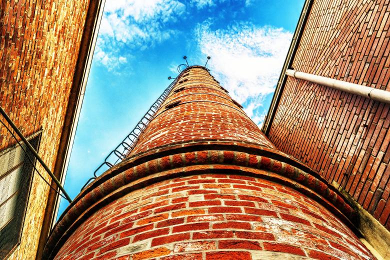 Free stock image of High Chimney created by Pixabay