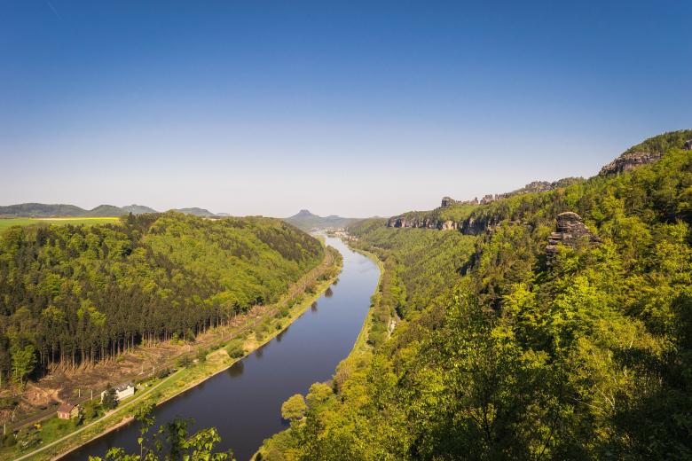 Free stock image of Elbe created by Pixabay