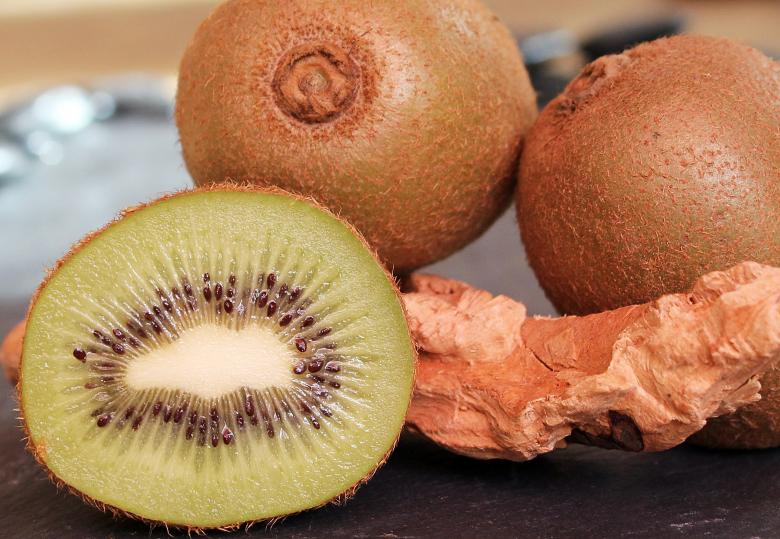Free stock image of Kiwi Closeup created by Pixabay