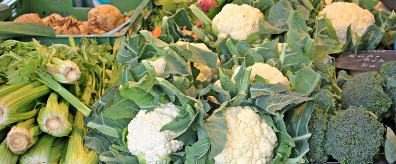 Free stock image of Vegetable Stall created by Pixabay