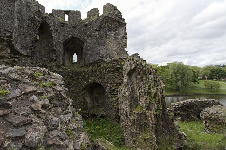 Free stock image of Caerphilly Castle created by Geoffrey Whiteway