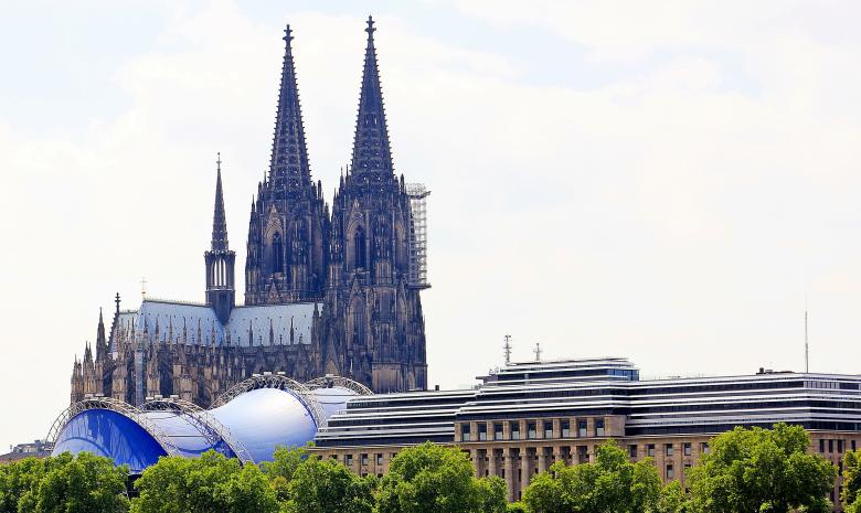 Free stock image of Cologne Cathedral created by Pixabay