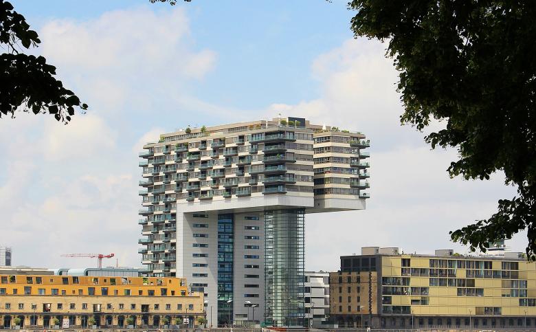 Free stock image of Urban Building created by Pixabay