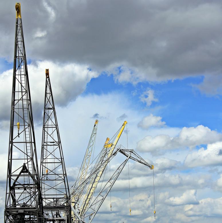Free stock image of Harbor Cranes created by Pixabay