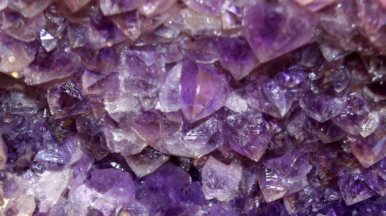 Free stock image of Amethyst Stone created by Pixabay