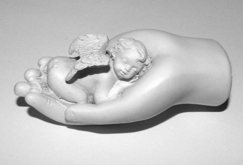 Free stock image of Angel Figure created by Pixabay